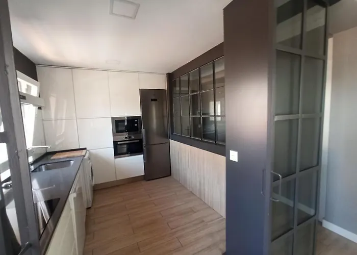 Atuairehome En Pleno Centro A Orillas Del Rio Arlanzon Burgo